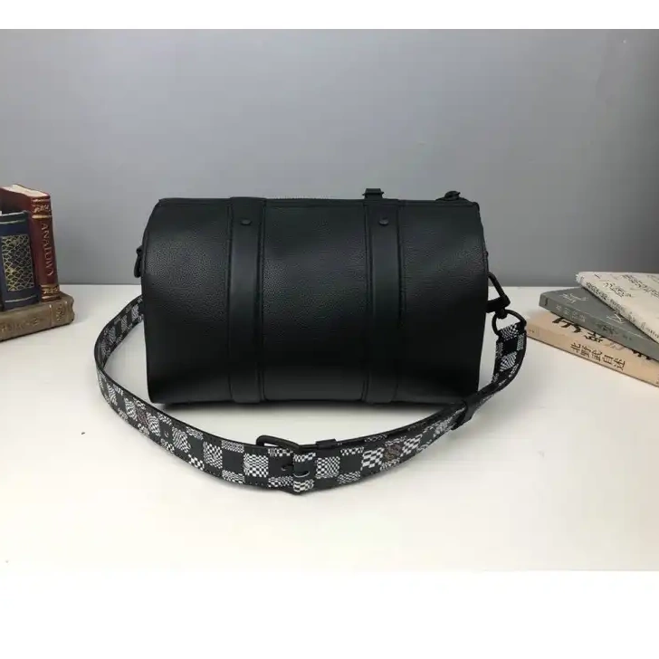 20DJ11111 Bag LV 0724